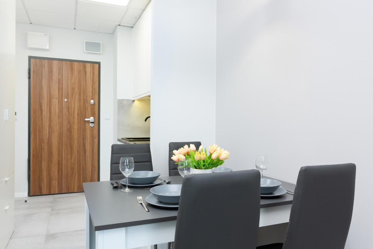 Apartments With Parking Warsaw Business Center By Noclegi Renters ภายนอก รูปภาพ