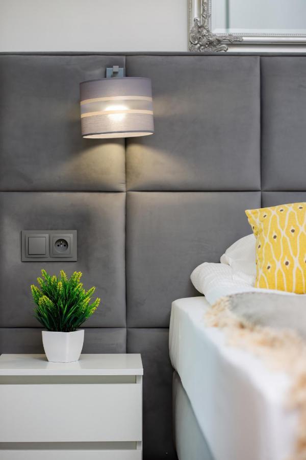 Apartments With Parking Warsaw Business Center By Noclegi Renters ภายนอก รูปภาพ
